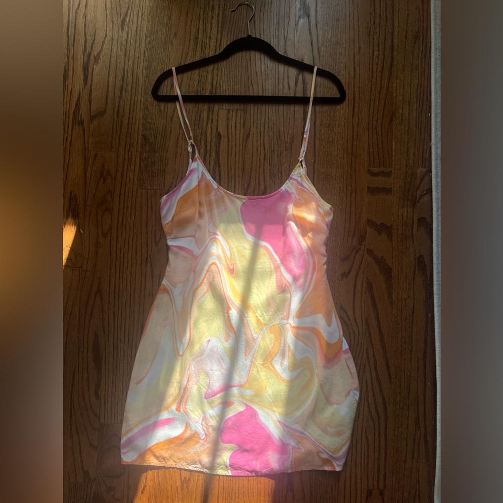 Summer tight bright dress, only worn once’s.